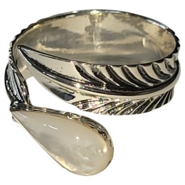 ANEL MADRE PEROLA PENA REGULAVEL EM PRATA 925 - ID 7120